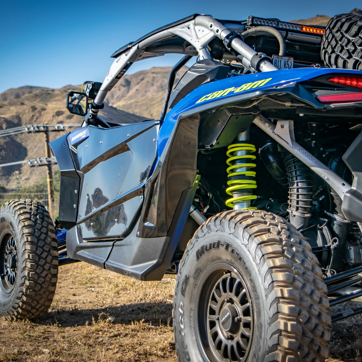 CAX3FD1 – Can-Am X3 2017+ ABS Fenders (Front and Rear) Back view